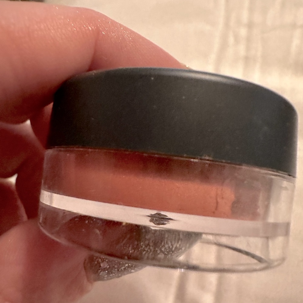 bareMinerals, FIRST BLUSH loose mineral powder blush, NWOB, .02 ounce - Picture 2 of 5